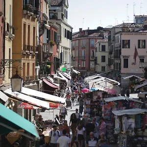 Ca' Pozzo 3*, Venezia Italia